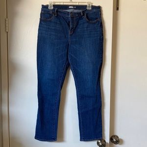Old Navy Curvy Straight women’s blue jeans, size 12 Short